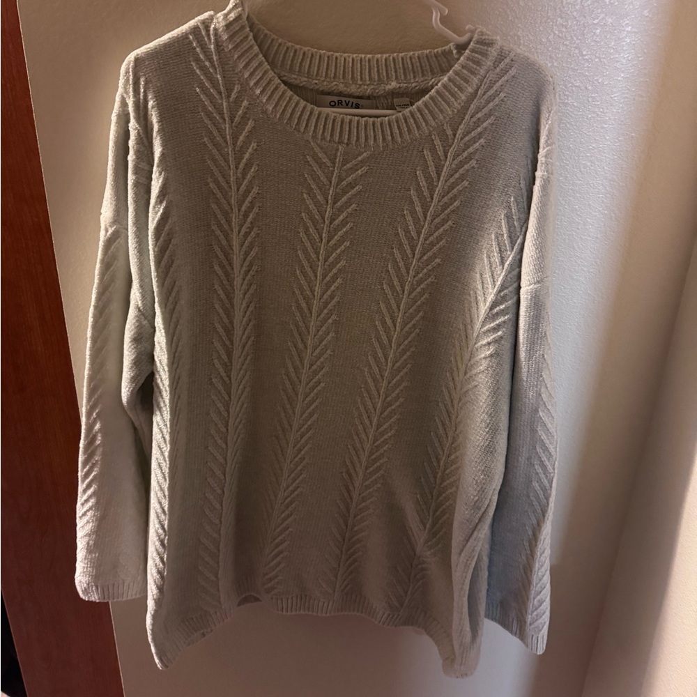 Orvis Women's Cream Cable Knit Sweater
